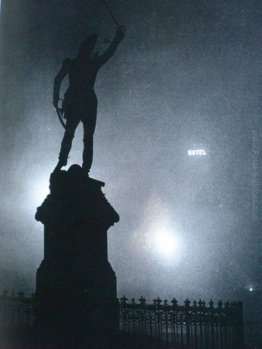 Statua di Marshall Ney nella nebbia