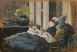 Louise Tiffany, Reading