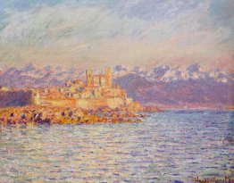 La baia di Antibes